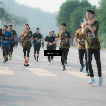 Runner Photo 6421545