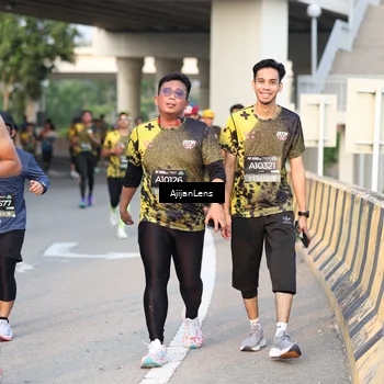 Runner Photo 6421567