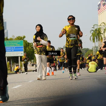 Runner Photo 6421575