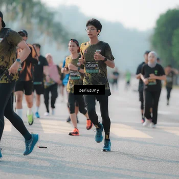 Runner Photo 6421576