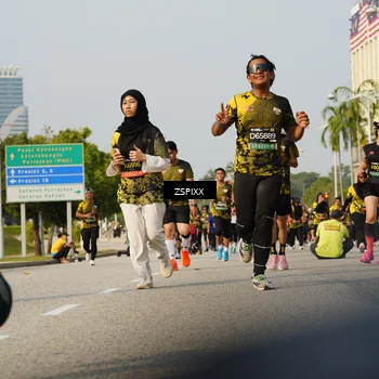 Runner Photo 6421591