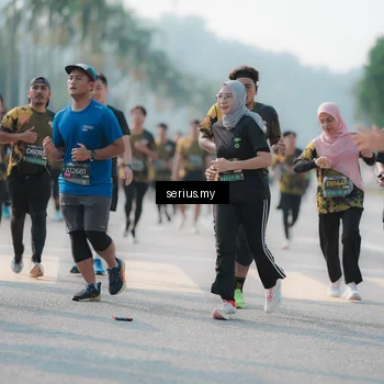 Runner Photo 6421596