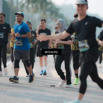 Runner Photo 6421597