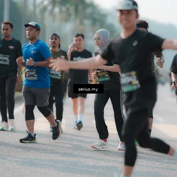 Runner Photo 6421606
