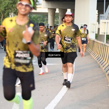 Runner Photo 6421675