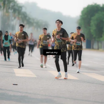 Runner Photo 6421679