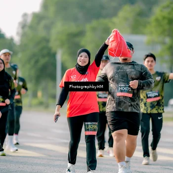 Runner Photo 6421680