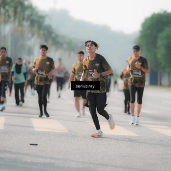 Runner Photo 6421686