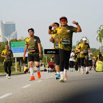 Runner Photo 6421689