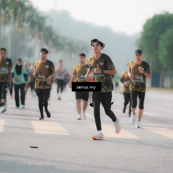 Runner Photo 6421691