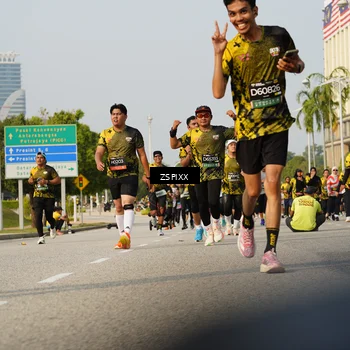 Runner Photo 6421694