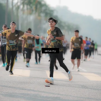 Runner Photo 6421697