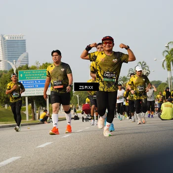 Runner Photo 6421698