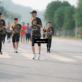 Runner Photo 6421701