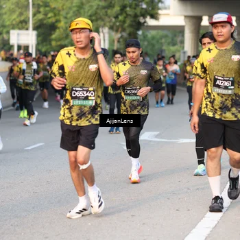 Runner Photo 6421714
