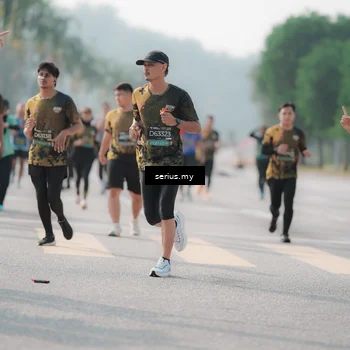 Runner Photo 6421719