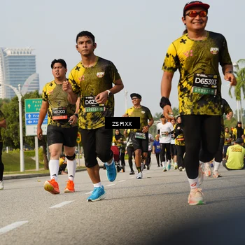 Runner Photo 6421723