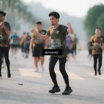 Runner Photo 6421742