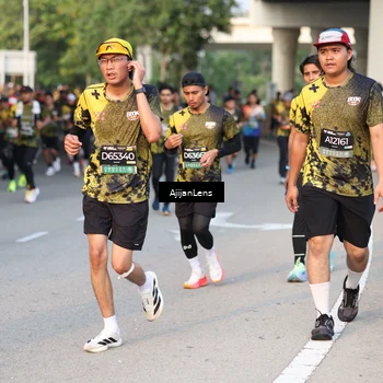 Runner Photo 6421760