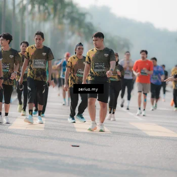 Runner Photo 6421763