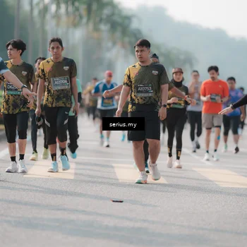 Runner Photo 6421776