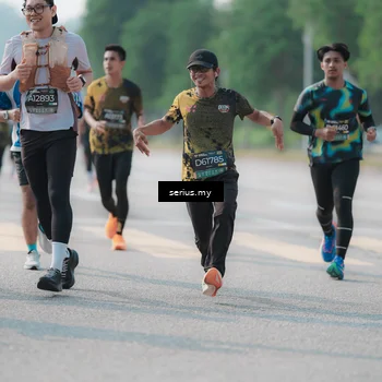 Runner Photo 6421780