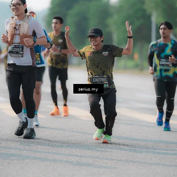 Runner Photo 6421787