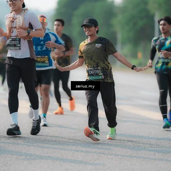 Runner Photo 6421788