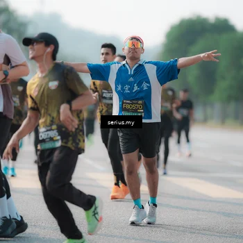 Runner Photo 6421805