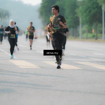 Runner Photo 6421857