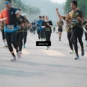 Runner Photo 6421865