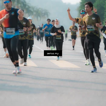 Runner Photo 6421868