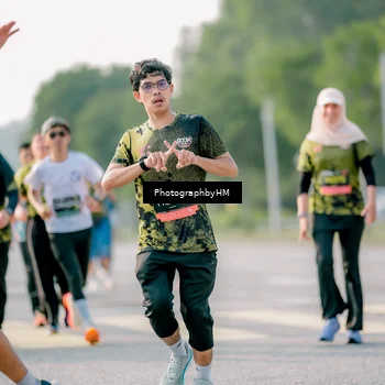 Runner Photo 6421875