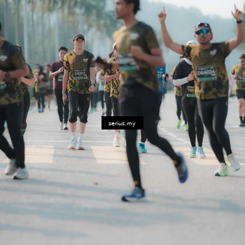 Runner Photo 6421889