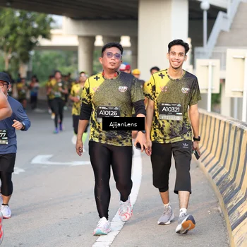 Runner Photo 6421905