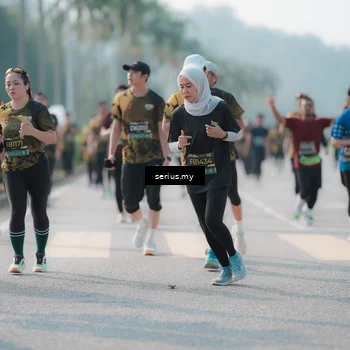 Runner Photo 6421913