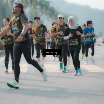 Runner Photo 6421914
