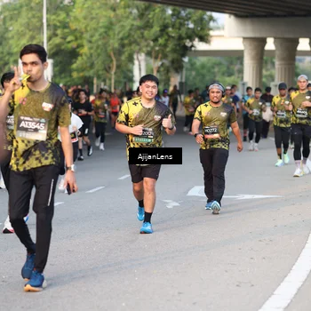 Runner Photo 6421915