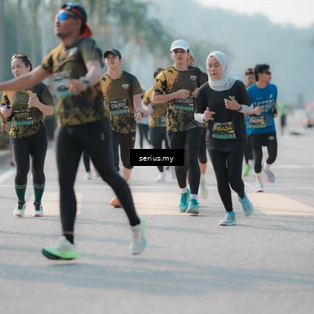 Runner Photo 6421918