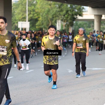 Runner Photo 6421960