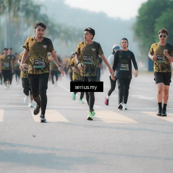 Runner Photo 6421982