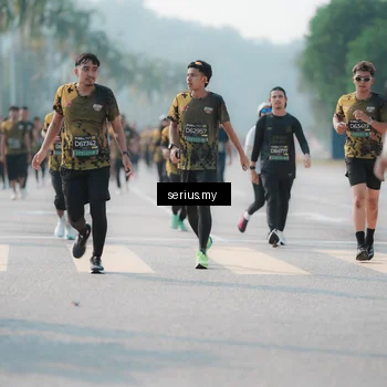 Runner Photo 6421984