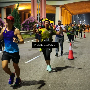 Runner Photo 6421988