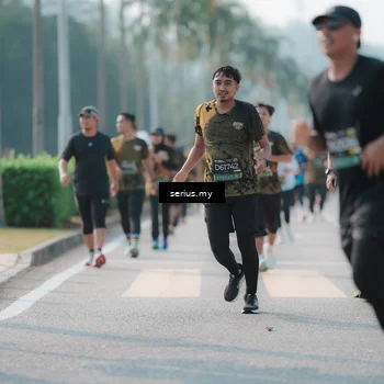 Runner Photo 6421997