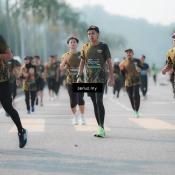 Runner Photo 6422012