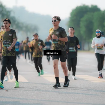 Runner Photo 6422017