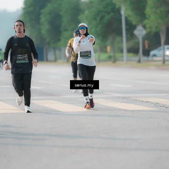 Runner Photo 6422018
