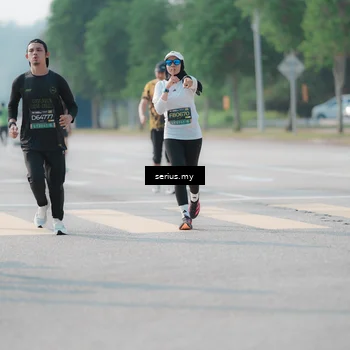 Runner Photo 6422022