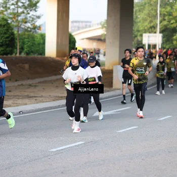 Runner Photo 6422030