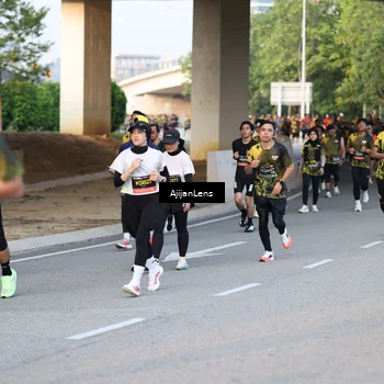Runner Photo 6422031